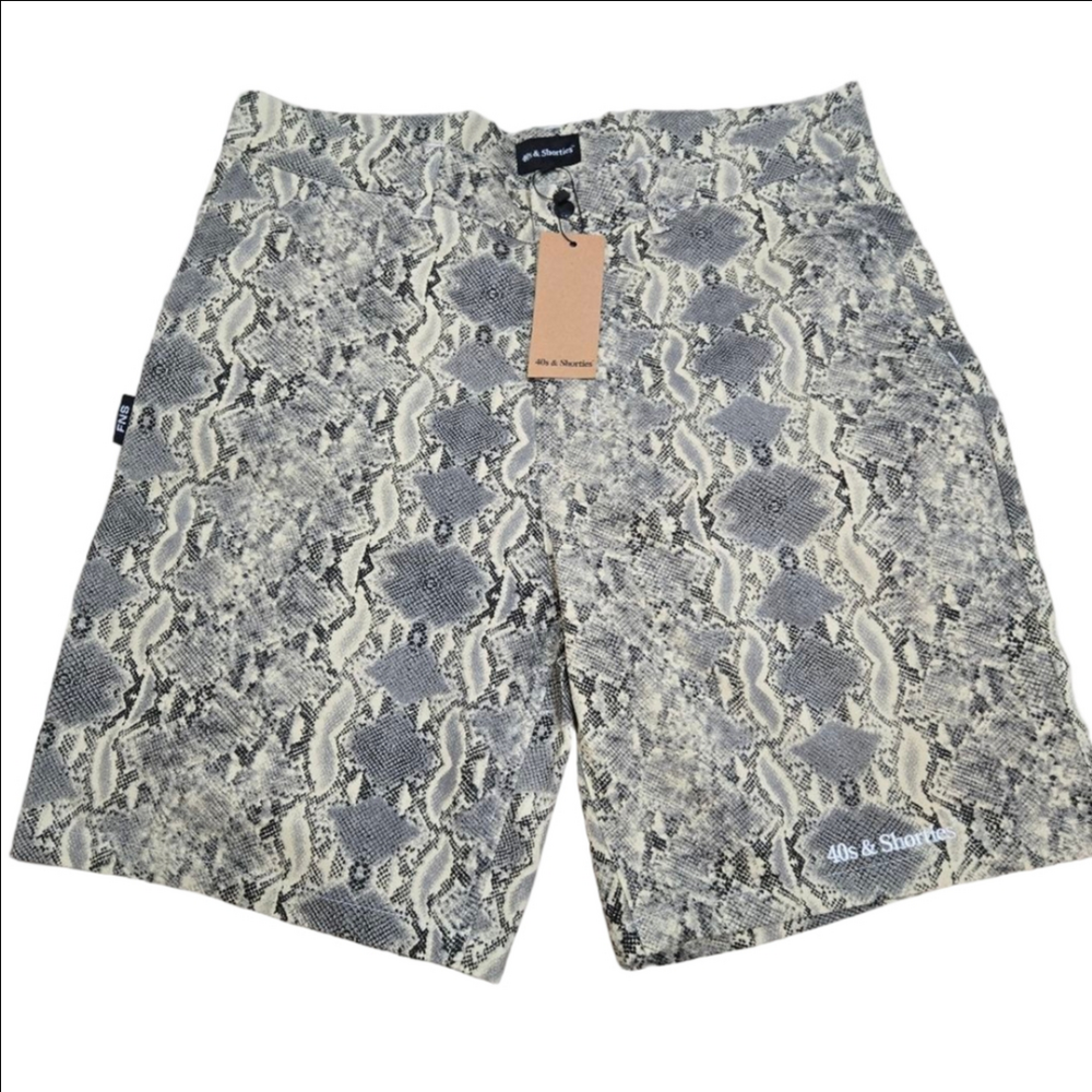Snakeskin Shorts Size Medium NWT